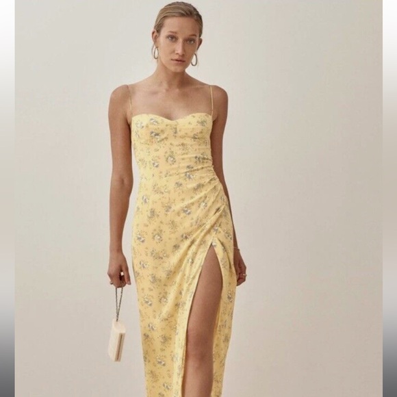 Reformation Dresses & Skirts - Reformation Kourtney Floral Dress